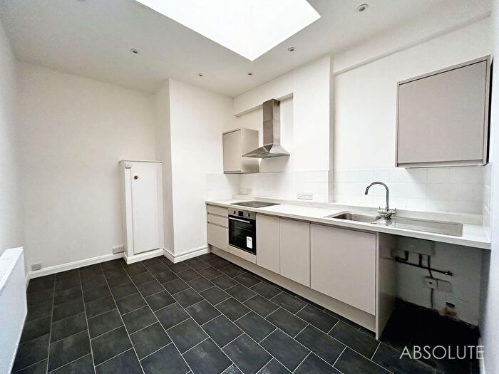 2 Bedroom Flat To Rent In Fore Street, St. Marychurch, TQ1