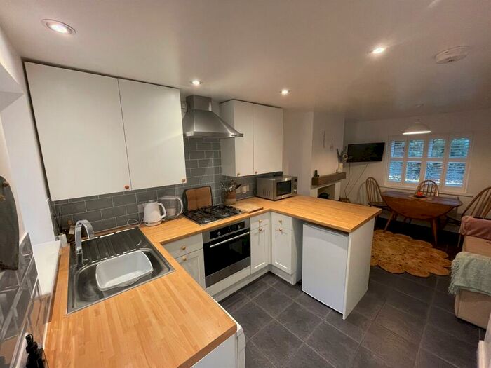 2 Bedroom House To Rent In Church Street, Weymouth, DT3