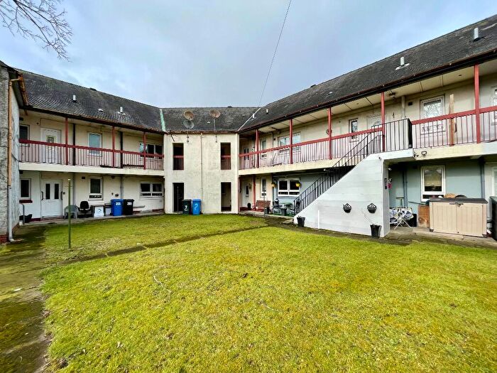 1 Bedroom Flat To Rent In Low Waters Road, Hamilton, South Lanarkshire, ML3