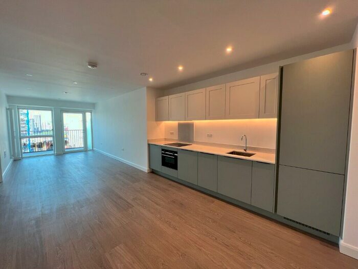 1 Bedroom Flat To Rent In Galleria House, Western Gateway, London, E16