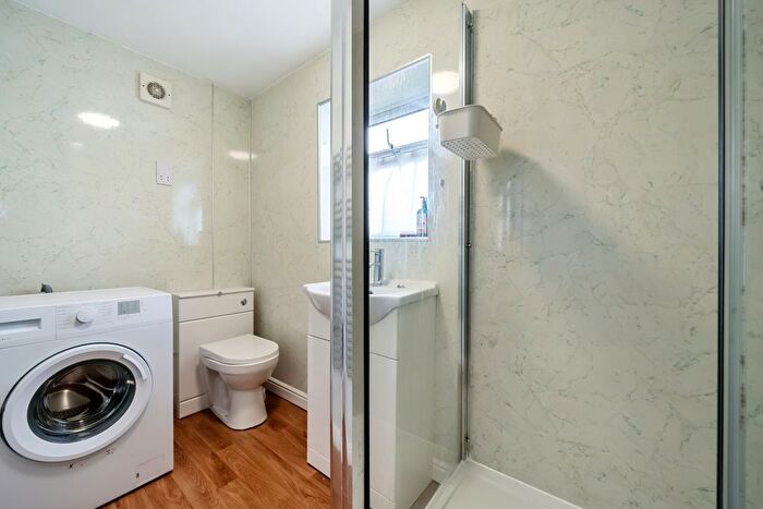 3 Bedroom Terraced House For Sale In Westgate Street, Taunton, TA1
