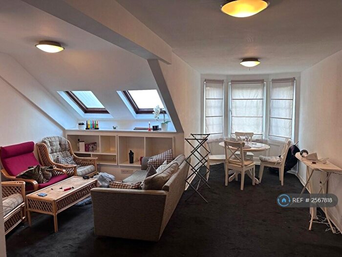 2 Bedroom Flat To Rent In Ptarmigan House, Newcastle Upon Tyne, NE2