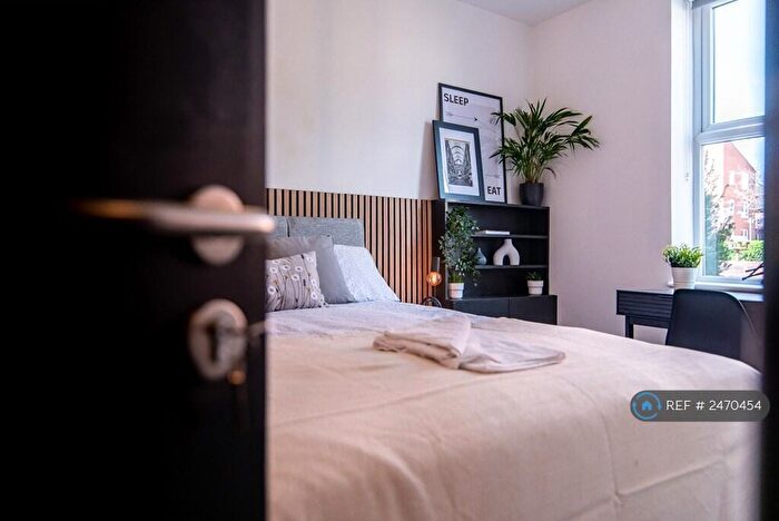 4 Bedroom Terraced House To Rent In Clifton Street, Beeston, Nottingham, NG9