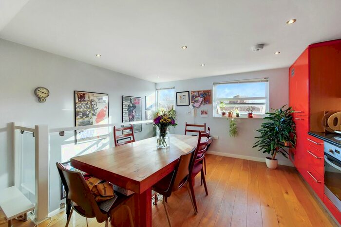 1 Bedroom Flat To Rent In Birnam Road, London, N4