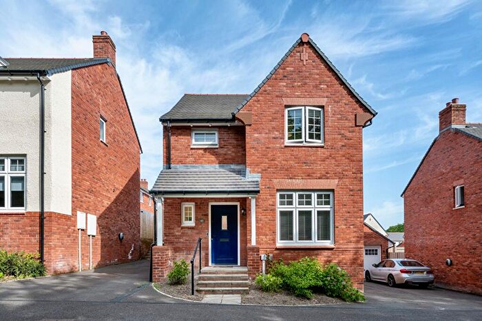 3 Bedroom Detached House For Sale In Chartist Rise, Pontllanfraith, NP12