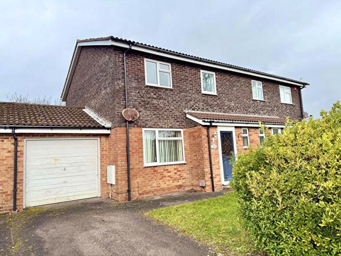 3 Bedroom Semi Detached House For Sale In Bluebell Close, Highcliffe On Sea, Christchurch, Dorset, BH23