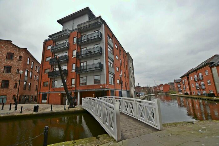 2 Bedroom Flat To Rent In Whittles Croft, Ducie Street, Piccadilly Basin, Manchester, M1