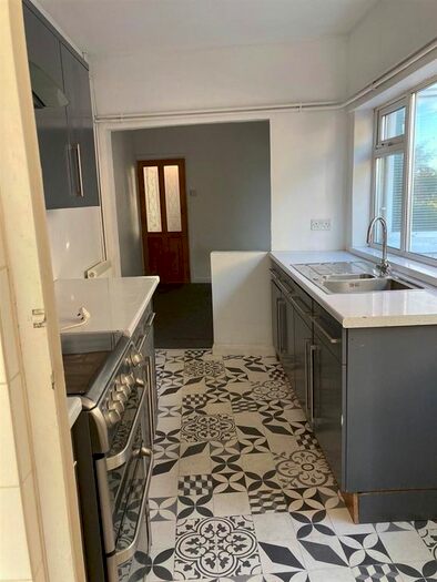 2 Bedroom Terraced House To Rent In Bark Street, Cleethorpes, DN35