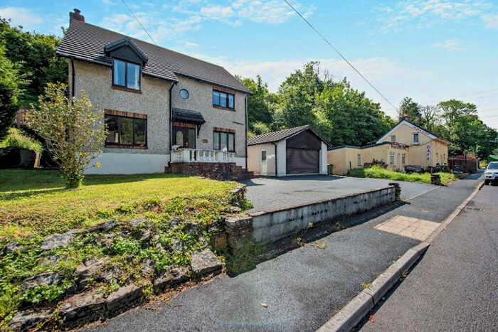 4 Bedroom Detached House For Sale In , SA33