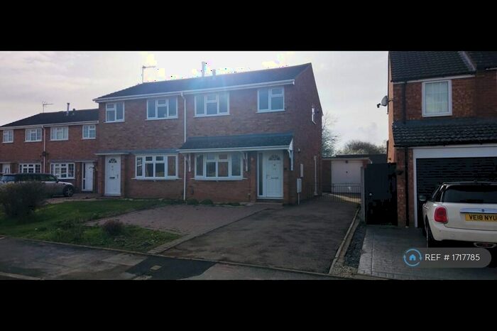 3 Bedroom Semi-Detached House To Rent In Rowley Road, Whitnash, Leamington Spa, CV31