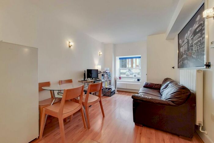 1 Bedroom Flat To Rent In Building, Woolwich, London, SE18