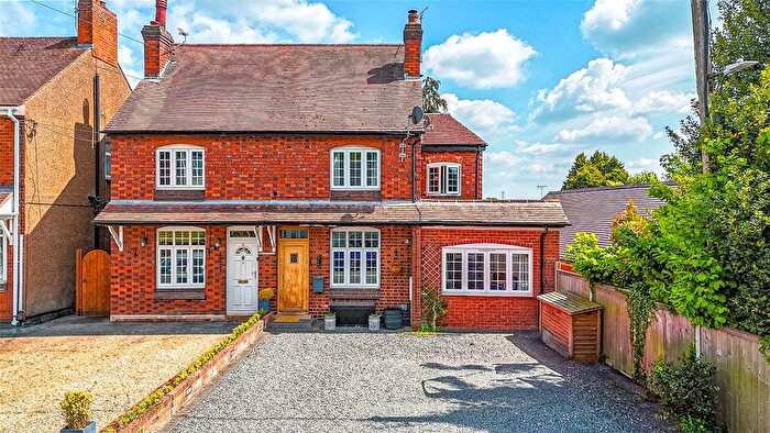 3 Bedroom Semi-Detached House For Sale In School Lane, Hopwas, Tamworth, Staffordshire, B78