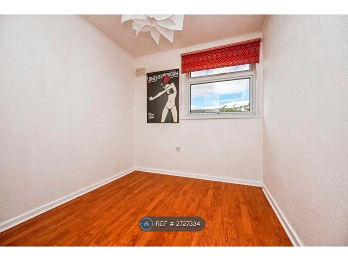 3 Bedroom Terraced House To Rent In Montpelier Drive, Liverpool, L8