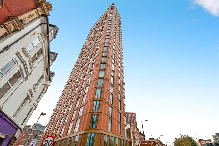 1 Bedroom Apartment For Sale In Essex Street, Birmingham, B5