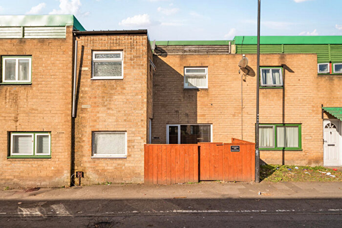 3 Bedroom Terraced House For Sale In Raby Street, Newcastle Upon Tyne, NE6