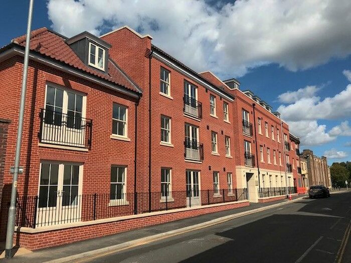 2 Bedroom Flat To Rent In Duke Street, Norwich, Norfolk, NR3