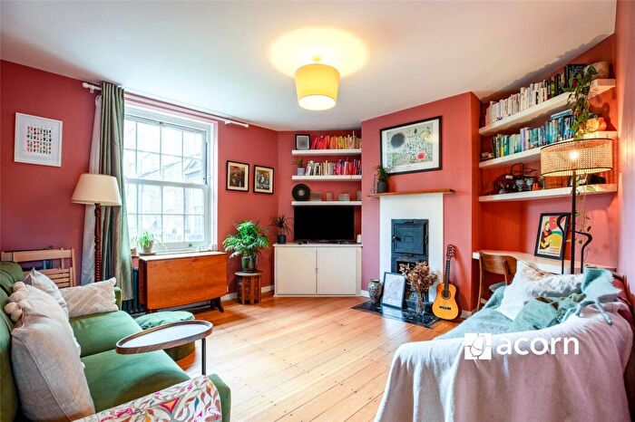 2 Bedroom Apartment For Sale In Peckham Park Road, London, SE15