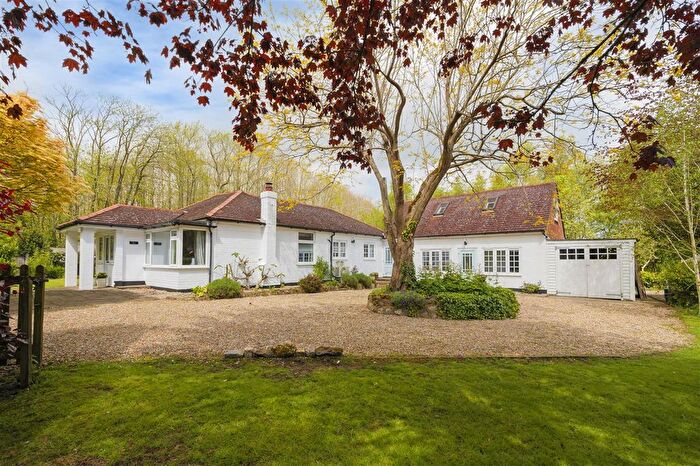 4 Bedroom Detached House For Sale In Springfield Lodge, Beksbourne, Canterbury, CT4