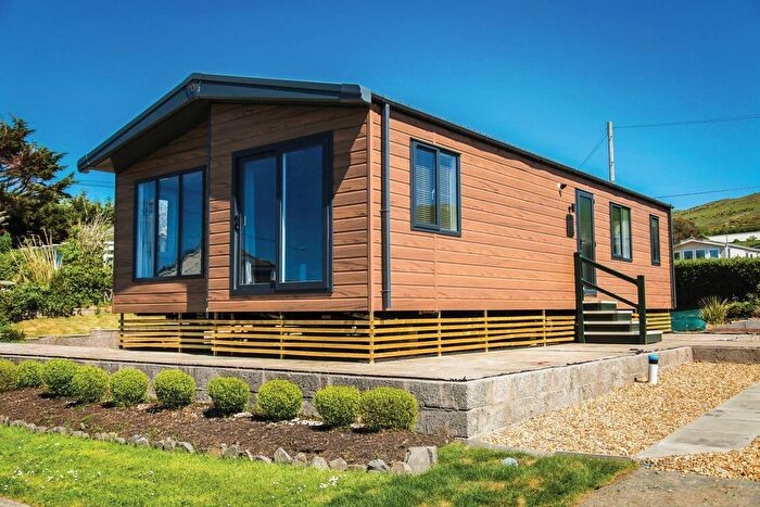 2 Bedroom Lodge For Sale In Knoweside, Croy Maybole, KA19