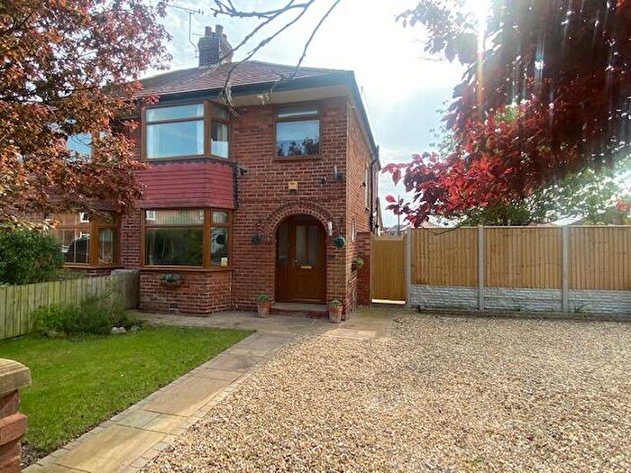 3 Bedroom House To Rent In Ravens Close, Blackpool, FY3