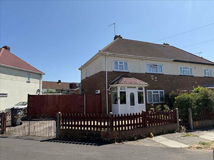 3 Bedroom Semi-Detached House For Sale In Sherborne Road, Feltham, TW14