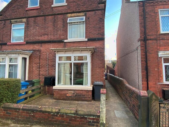 1 Bedroom Flat To Rent In York Street, Chesterfield, S41