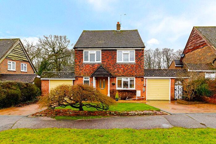 3 Bedroom Detached House For Sale In Lagham Park, Godstone, RH9