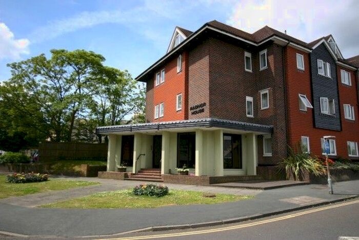 3 Bedroom Property To Rent In Harlands Road, Haywards Heath, RH16