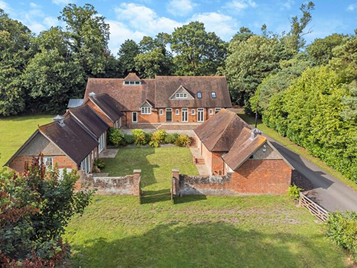 5 Bedroom Detached House For Sale In Loddington Lane, Linton, Maidstone, Kent, ME17
