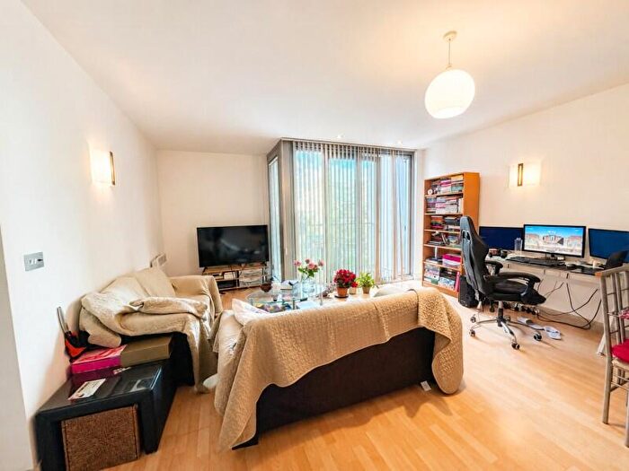 2 Bedroom Apartment To Rent In Great Northern Tower, M3