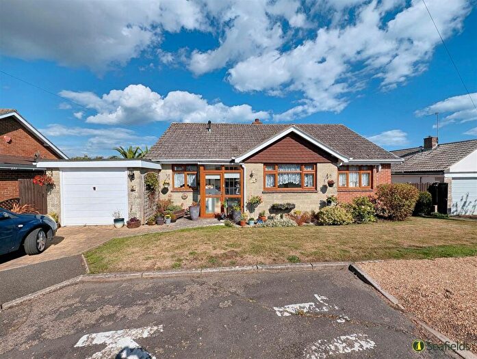 3 Bedroom Detached Bungalow For Sale In Park Road, Brading, PO36