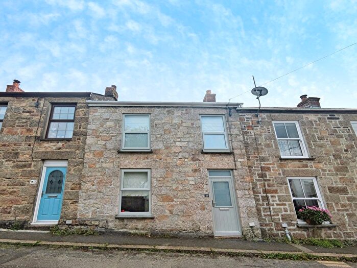 3 Bedroom Cottage For Sale In Fore Street, Penponds, Camborne, Cornwall, TR14