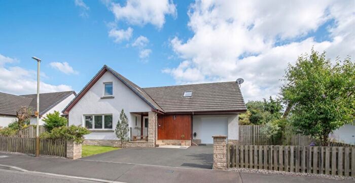 4 Bedroom Detached House For Sale In Bramblefield, Crieff, Perth And Kinross, PH7