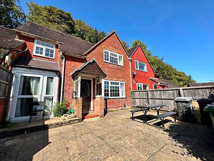 5 Bedroom End Of Terrace House To Rent In Cromwell Road, Winchester, SO22