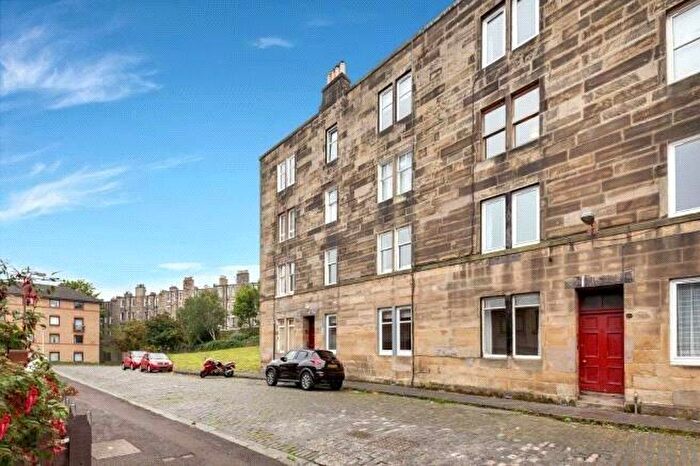 2 Bedroom Flat To Rent In Annfield Street, Newhaven, Edinburgh, EH6