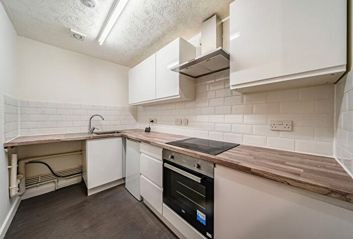 1 Bedroom Flat For Sale In John Spare Court, Whitefield Road, Tunbridge Wells, Kent, TN4