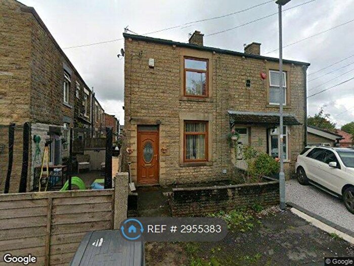 2 Bedroom Terraced House To Rent In Lark St, Oldham, OL1