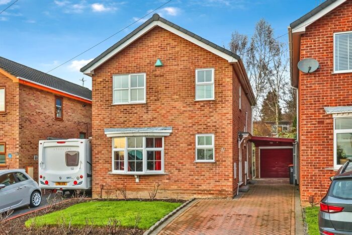 3 Bedroom Detached House For Sale In Minster Gardens, Newthorpe, Nottingham, NG16