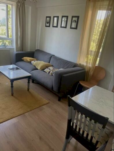 2 Bedroom Flat To Rent In Claphane Road, Islington, London, N1