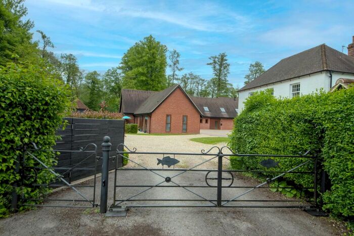 2 Bedroom Semi-Detached House For Sale In Lambourn Road, Speen, Newbury, RG20