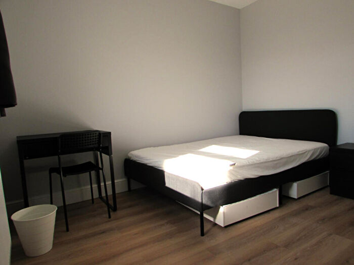 1 Bedroom Semi-Detached House To Rent In Lily Gardens, Wembley, Middlesex, HA0