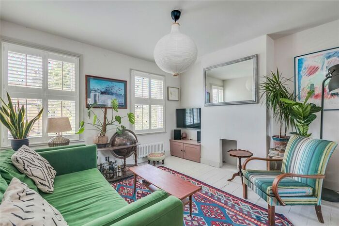 2 Bedroom Apartment To Rent In Astbury Road, London, SE15