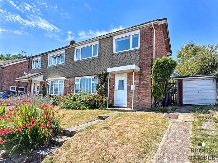 3 Bedroom House For Sale In Abbey Road, Eastbourne, BN20