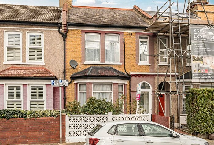 3 Bedroom Terraced House For Sale In Crusoe Road, Mitcham, CR4