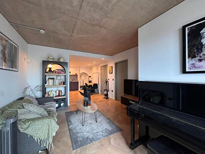 2 Bedroom Apartment To Rent In F Spinners Way, Castlefield, Manchester, M15