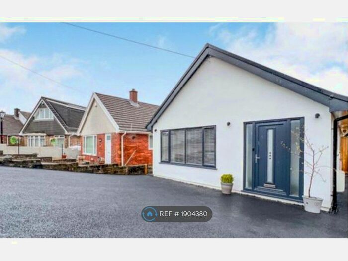3 Bedroom Bungalow To Rent In Heol Eirlys, Swansea, SA6