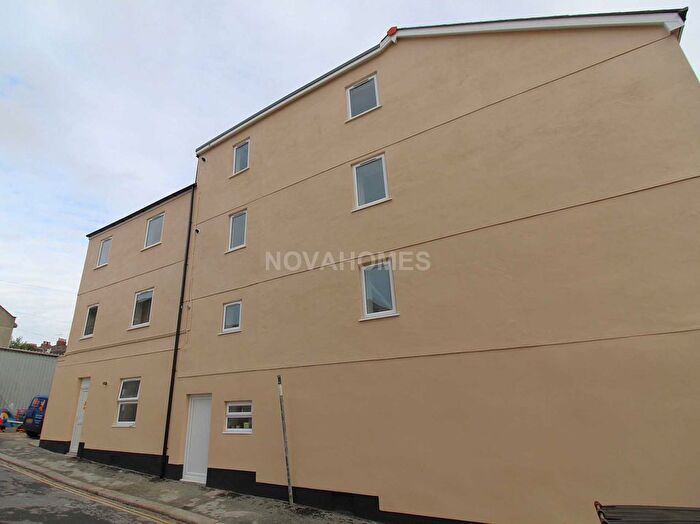 2 Bedroom Flat To Rent In Albert Road, Devonport Road, PL2