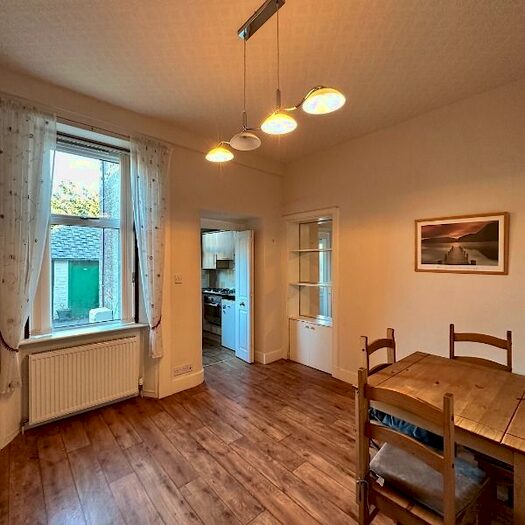 2 Bedroom Flat To Rent In Balhousie Street, Perth, Perthshire, PH1