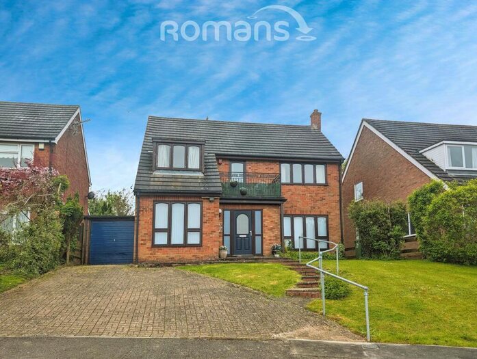 4 Bedroom Detached House To Rent In Brands Hill Avenue, HP13