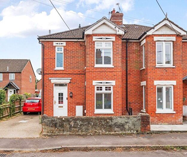 3 Bedroom Semi-Detached House For Sale In Beaucroft Road, Waltham Chase, Southampton, Hampshire, SO32